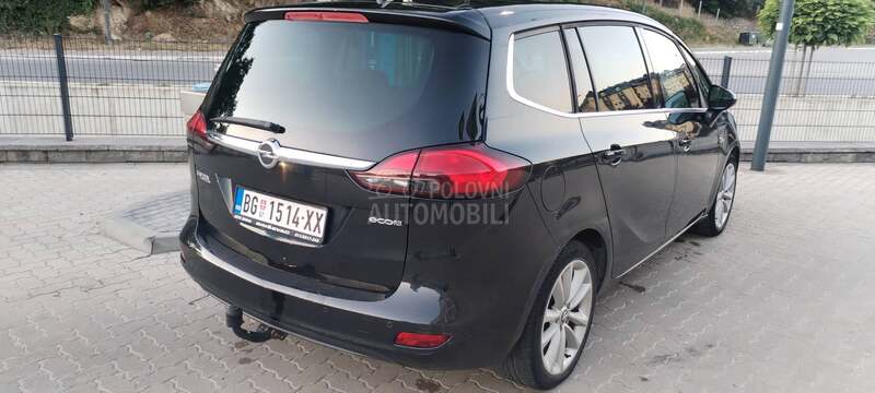 Opel Zafira Tourer