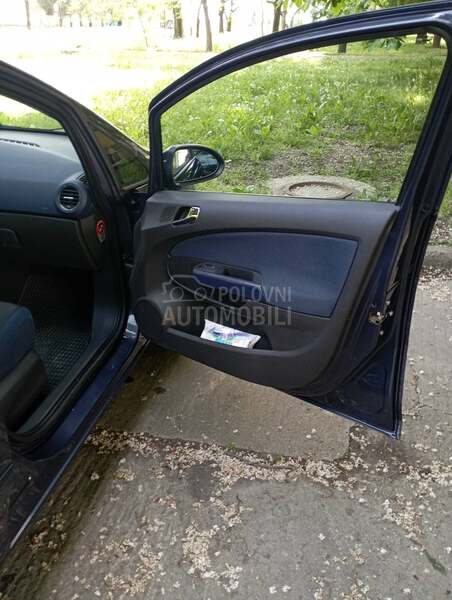 Opel Corsa D 1.0 eco tec