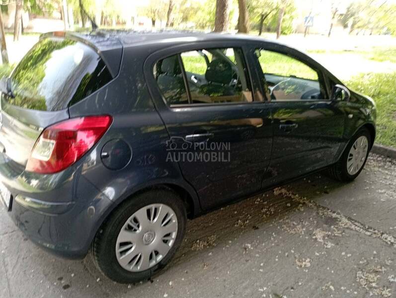 Opel Corsa D 1.0 eco tec