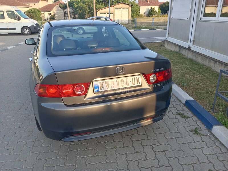 Honda Accord .2.0.CRDTI