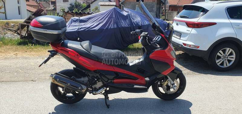 Gilera nexus 500