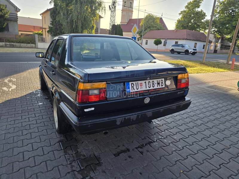 Volkswagen Jetta mk2