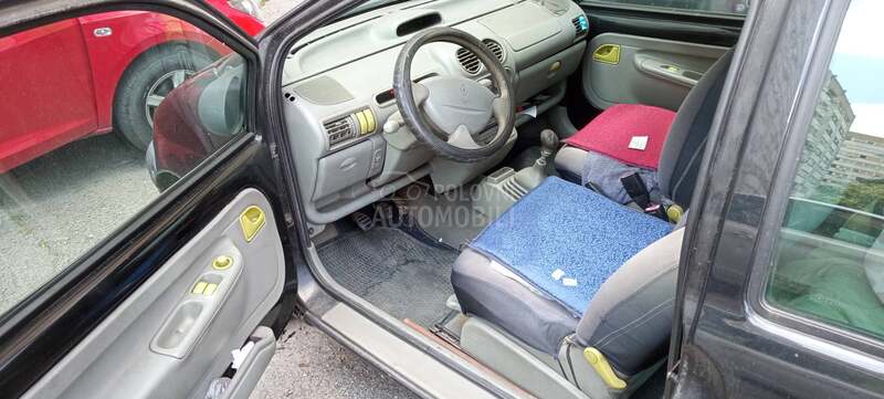 Renault Twingo 1.2