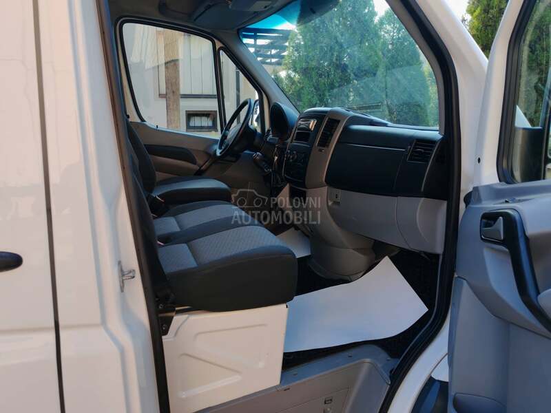 Volkswagen Crafter 50 HLADNJAČA 220V