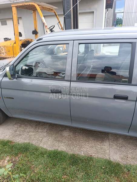 Mitsubishi L200 2.5 D