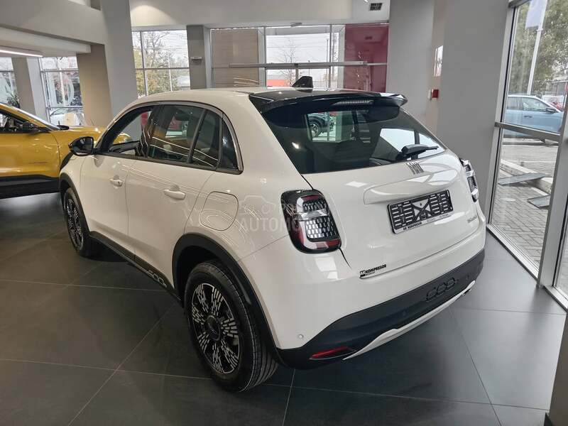 Fiat 600 1.2 MHEV DCT Style