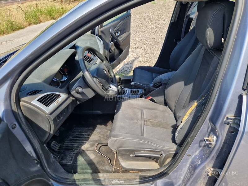 Renault Megane A K C I J A