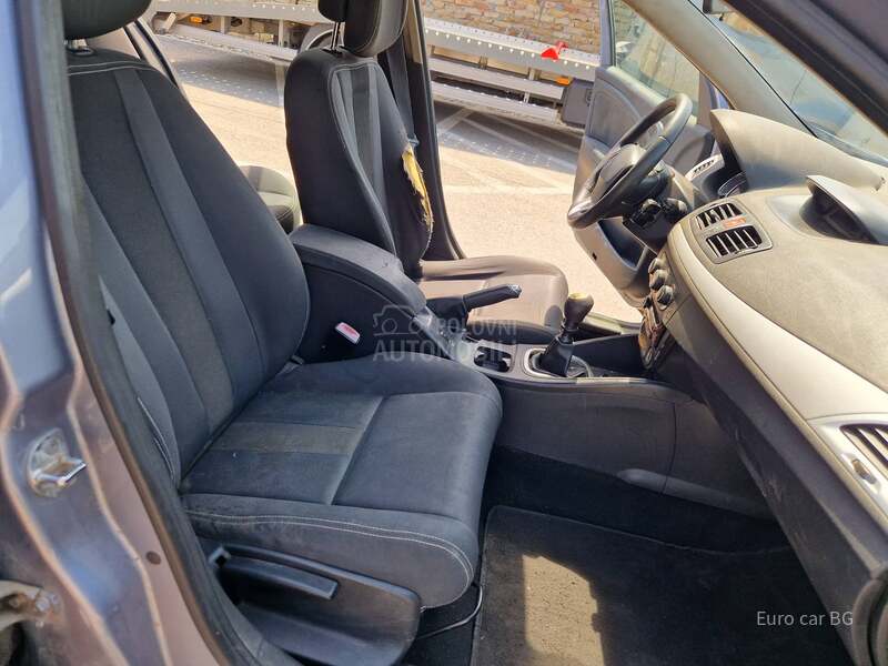 Renault Megane A K C I J A