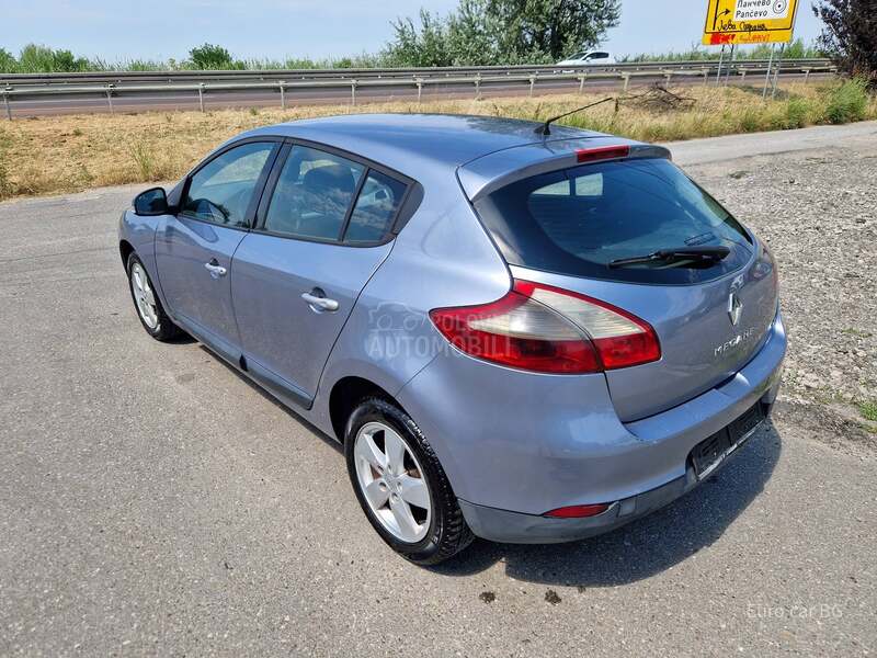 Renault Megane A K C I J A