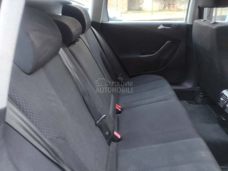 Volkswagen Passat B6 