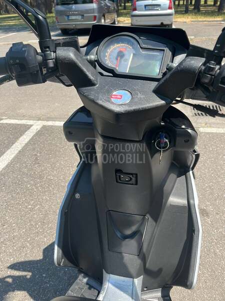 Aprilia SR 3 factory ditech