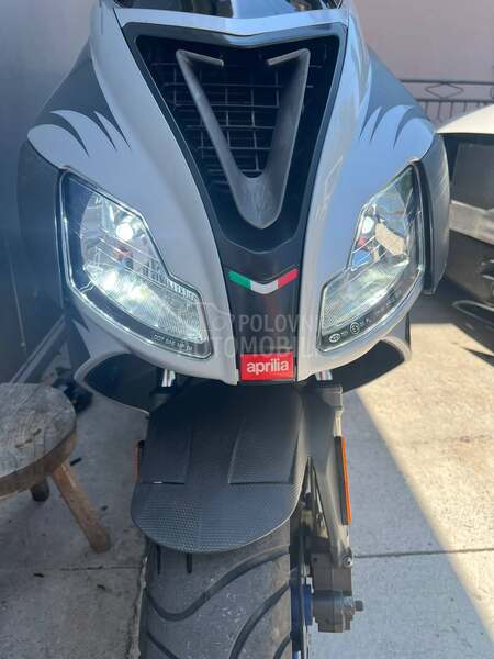 Aprilia SR 3 factory ditech