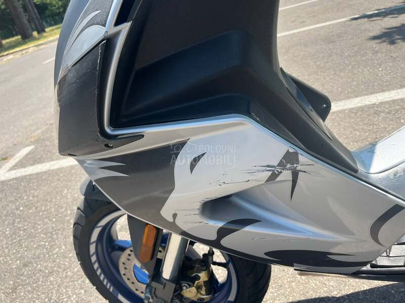 Aprilia SR 3 factory ditech