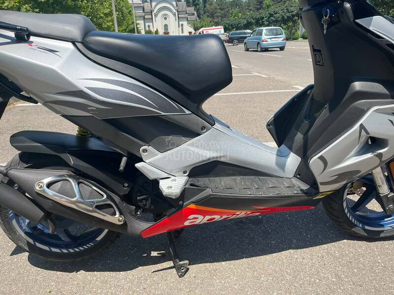 Aprilia SR 3 factory ditech