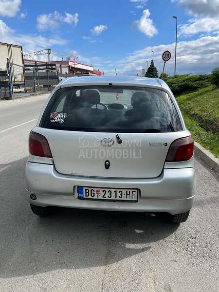 Toyota Yaris 1.0 VVTI