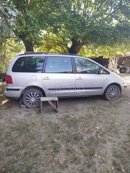 Seat Alhambra 1.8