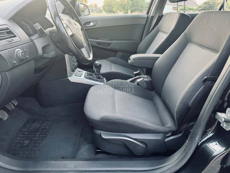 Opel Astra H 1.7 CDTI