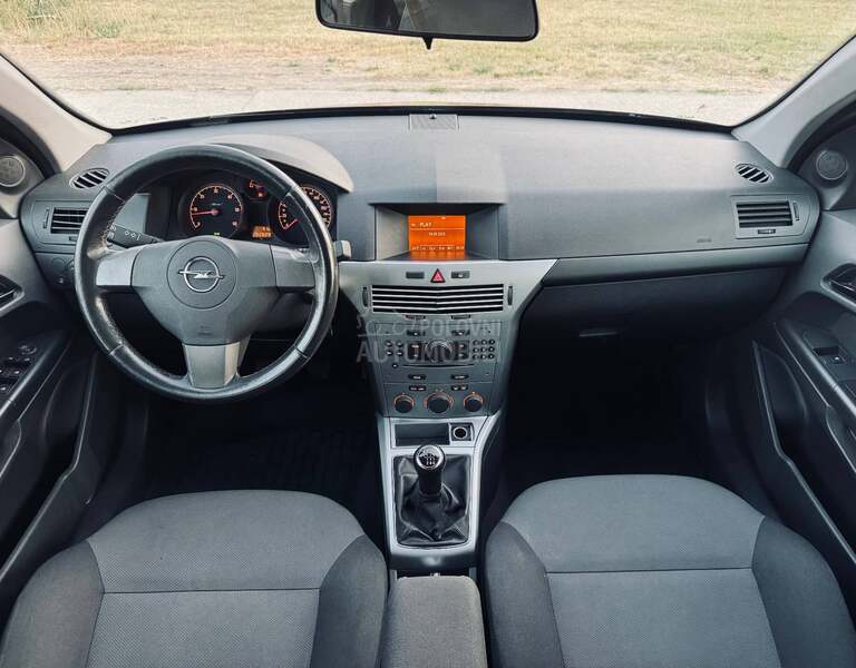 Opel Astra H 1.7 CDTI