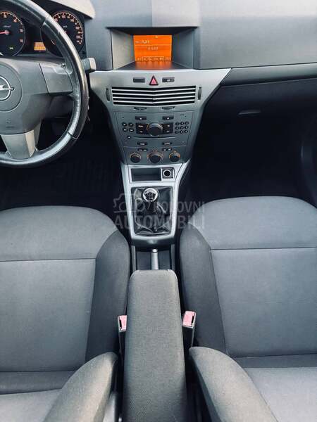 Opel Astra H 1.7 CDTI