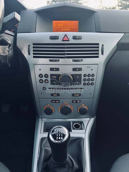 Opel Astra H 1.7 CDTI