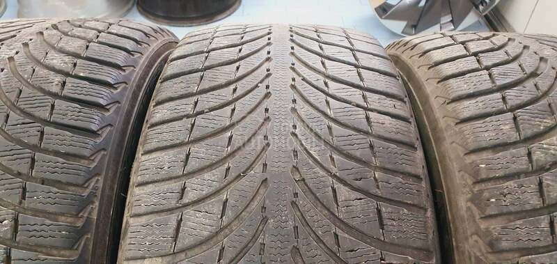 Michelin 255/45 R20 Zimska
