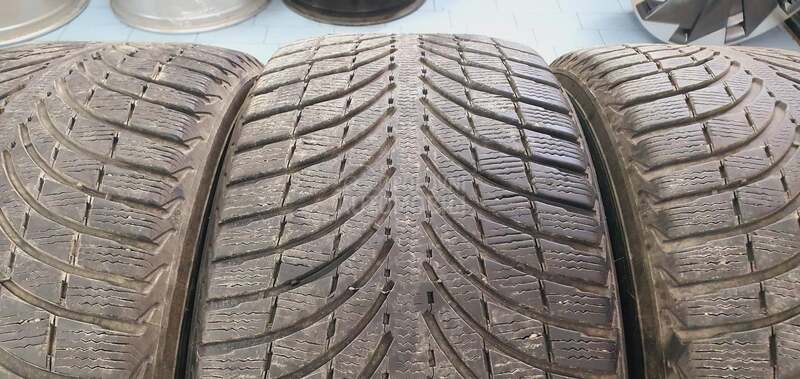 Michelin 255/45 R20 Zimska