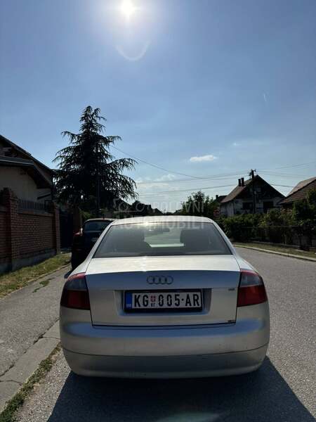 Audi A4 1.9