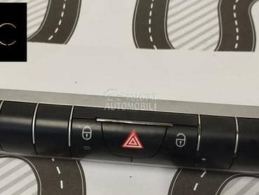 Centralna konzola prekidaca za Smart ForTwo od 1998. do 2010. god.