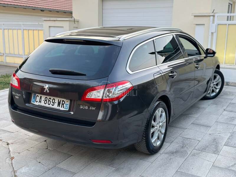 Peugeot 508 FELINE