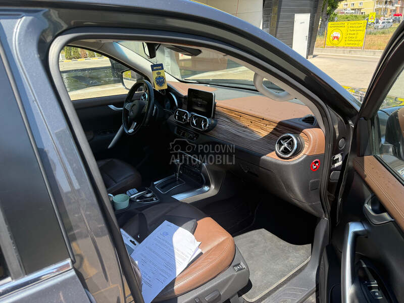 Mercedes Benz X klasa 350D