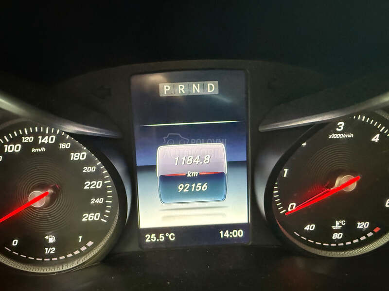 Mercedes Benz X klasa 350D