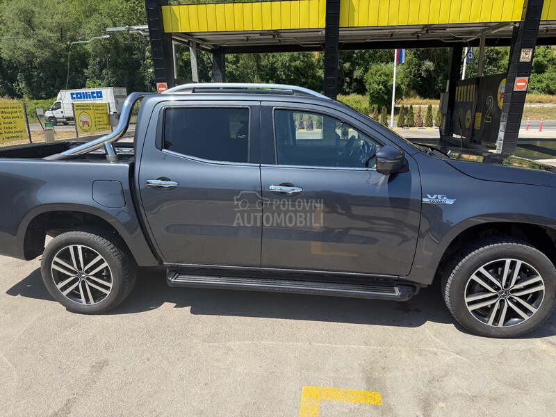 Mercedes Benz X klasa 350D
