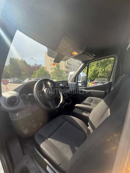Mercedes Benz Sprinter RAMPA