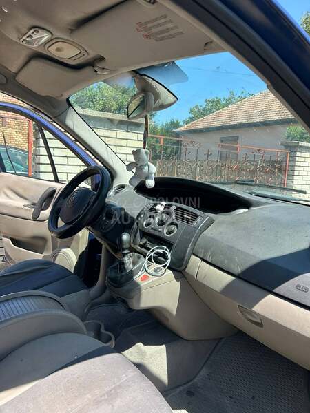 Renault Scenic 1.9 dci