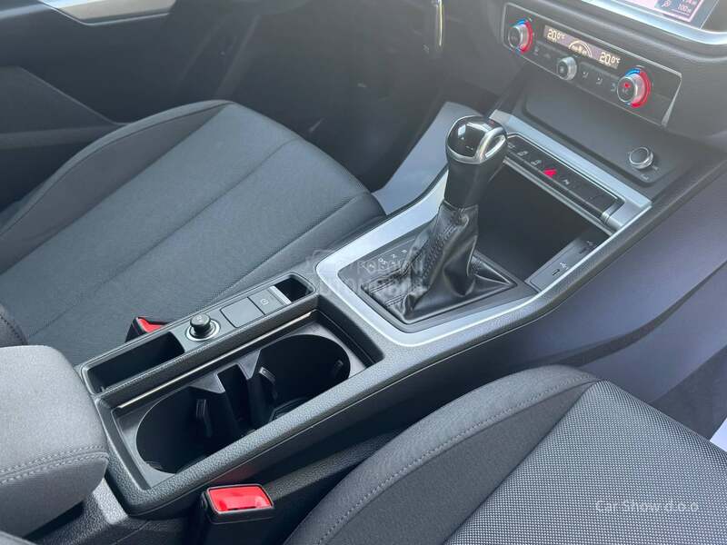Audi Q3 2.0TDI/SportBack