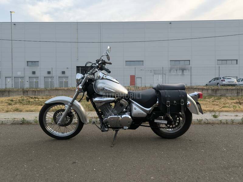 Suzuki Intruder