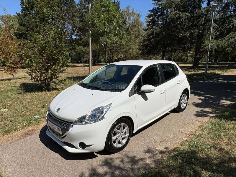 Peugeot 208 1.4hdi auto.matik