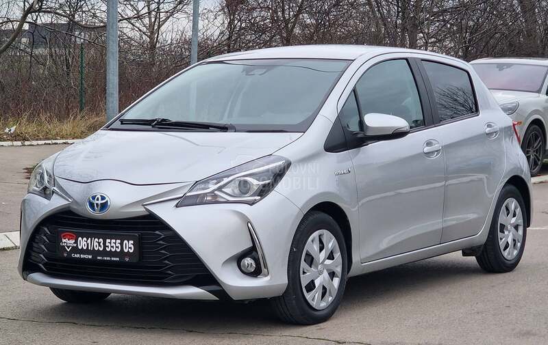 Toyota Yaris 1.5 Hybrid Business