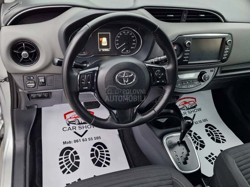 Toyota Yaris 1.5 Hybrid Business