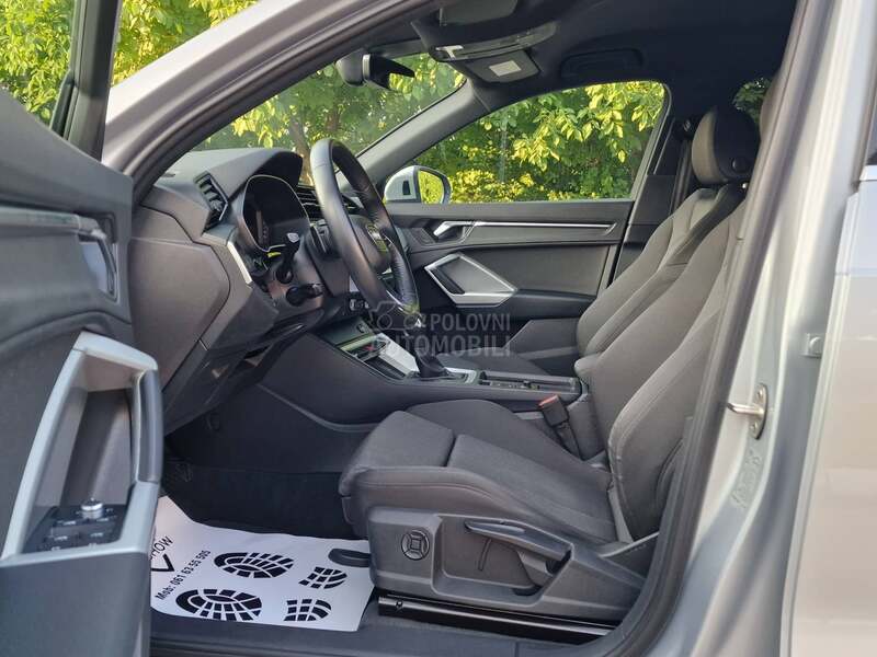 Audi Q3 2.0TDI/AUT