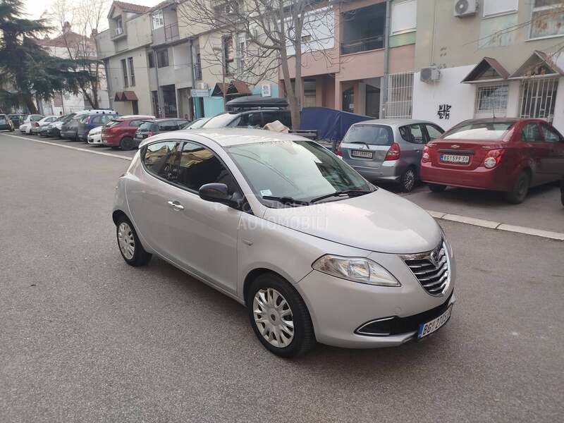 Lancia Ypsilon 1.3 multijet