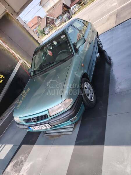 Opel Astra F 