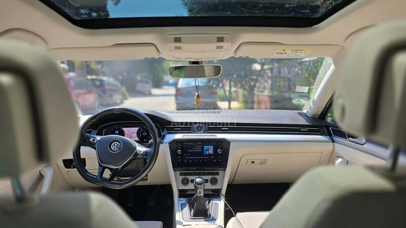 Volkswagen Passat B8 2.0 TDI VIRTUAL/PANO