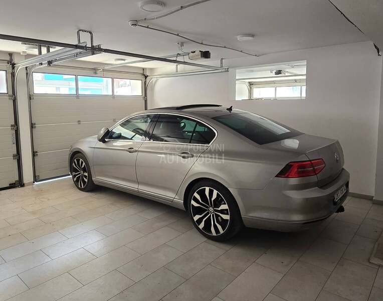 Volkswagen Passat B8 2.0 TDI VIRTUAL/PANO