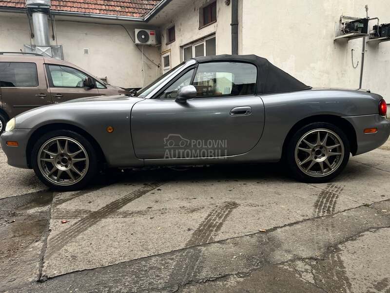 Mazda MX-5 NB