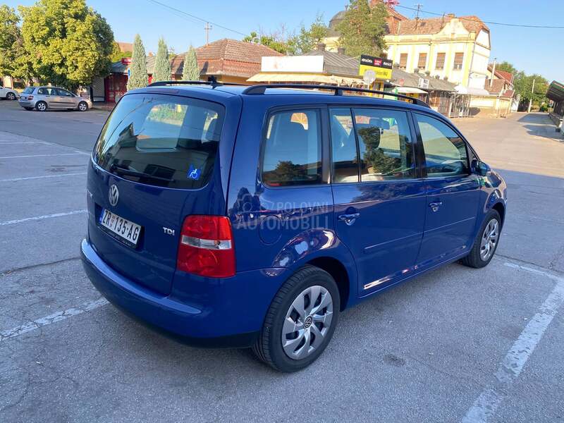 Volkswagen Touran 1,9-TDI.STANJE