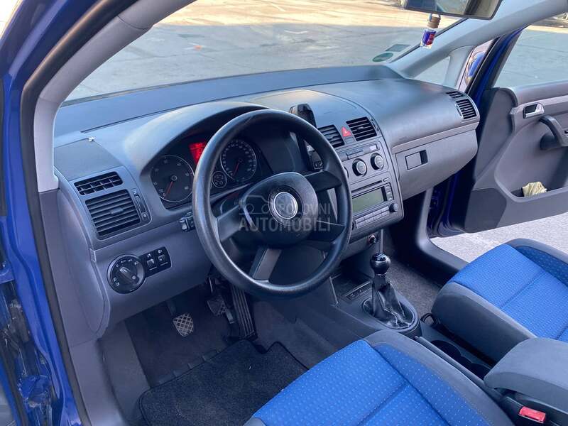 Volkswagen Touran 1,9-TDI.STANJE