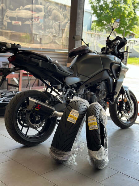 Yamaha Tracer 9