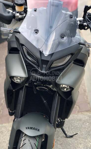 Yamaha Tracer 9