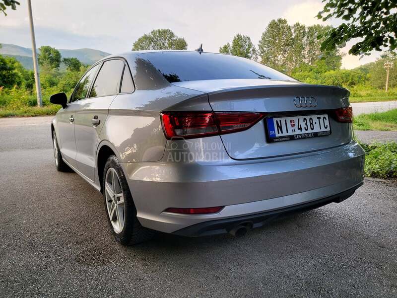 Audi A3 1.6TDI Matrix